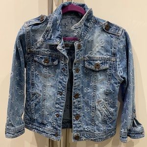 Kids unisex LV x SUPREME denim Jacket size 6-8yr 😎😎😎